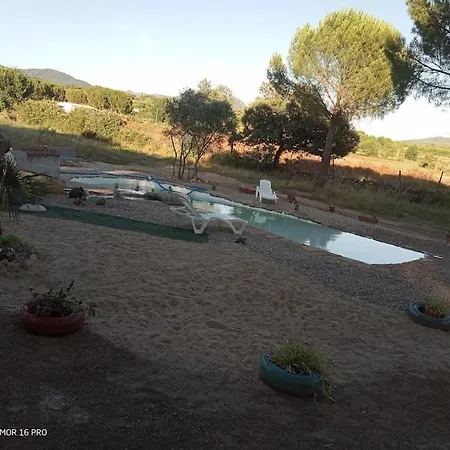 El Pinar Del Rondero J&m En Plena Naturaleza Sotillo de la Adrada